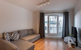 Cathedral Views 2Br Central Belfast Sleeps 6